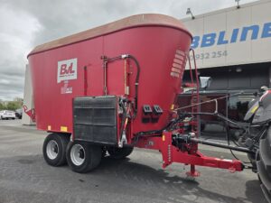 BvL V-Mix 2770 Mixer Wagon