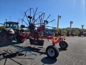SIP Star 850 Swather