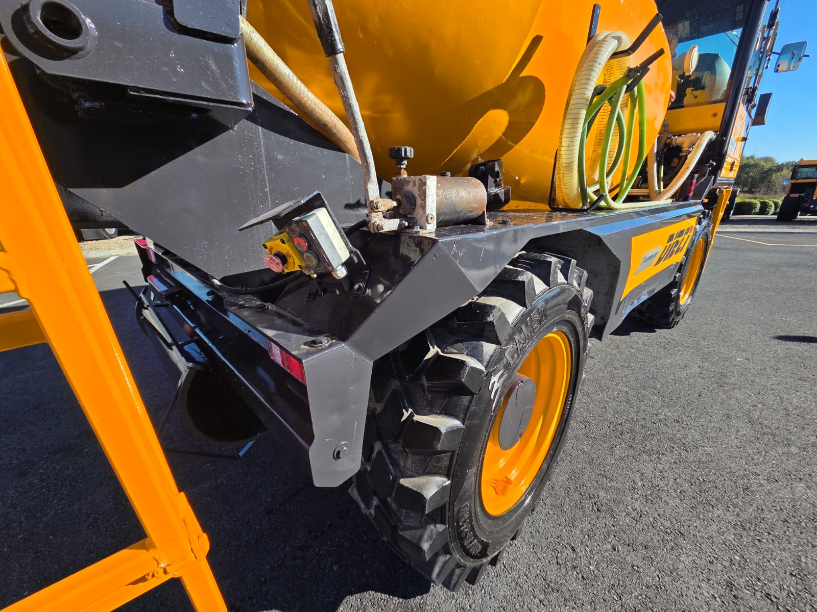 Dieci F7000 Concrete Mixer (11535) - 11 Dieci F7000 Concrete Mixer (11535)