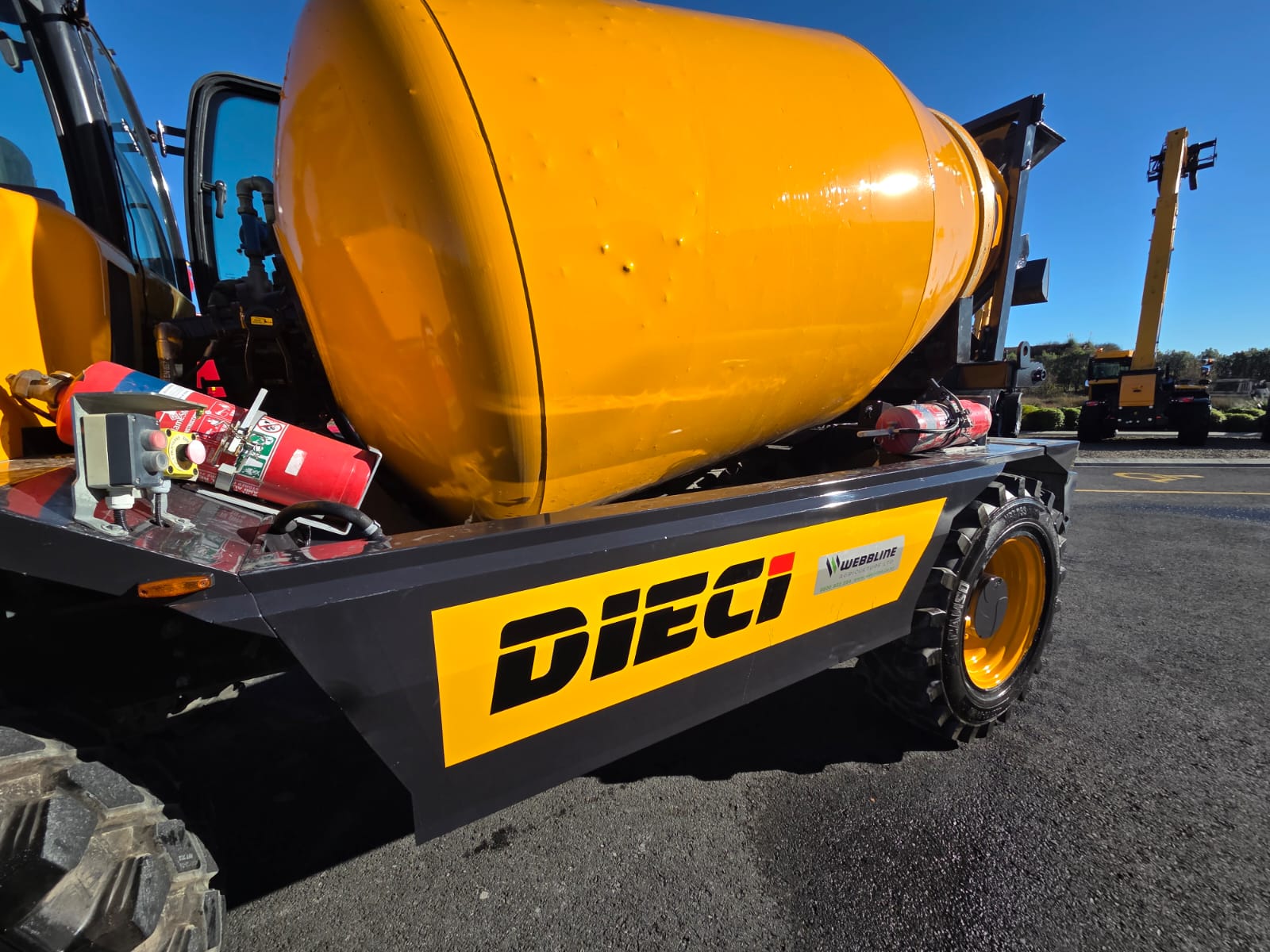 Dieci F7000 Concrete Mixer (11535) - 4 Dieci F7000 Concrete Mixer (11535)