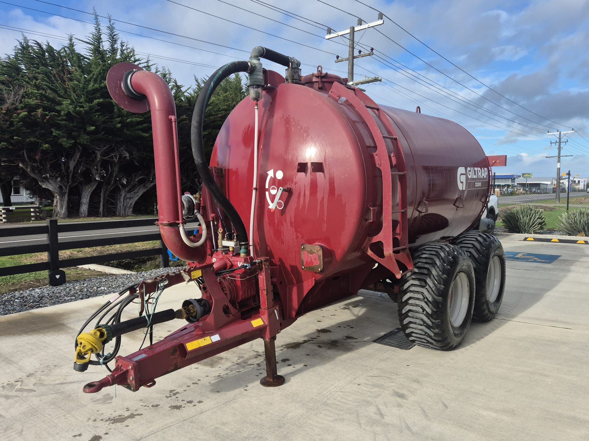 Giltrap GSS 12000 (15342) - 4 Giltrap GSS 12000 Slurry Tanker (15342)