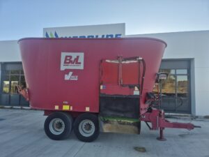 BvL V Mix 24 Mixer Wagon (8884)