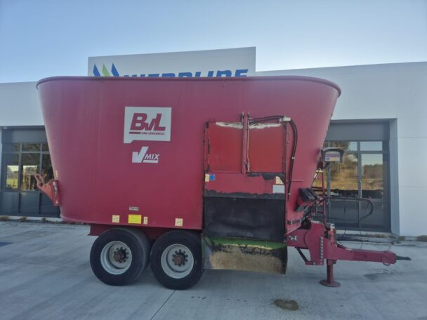 BvL V Mix 24 Mixer Wagon (8884)