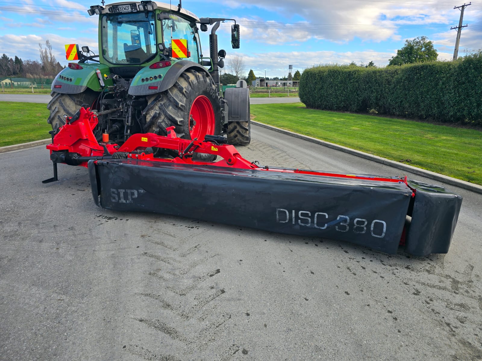 SIP Silvercut 380 11489 - 2 SIP Silvercut 380 Disc Mower (11489)