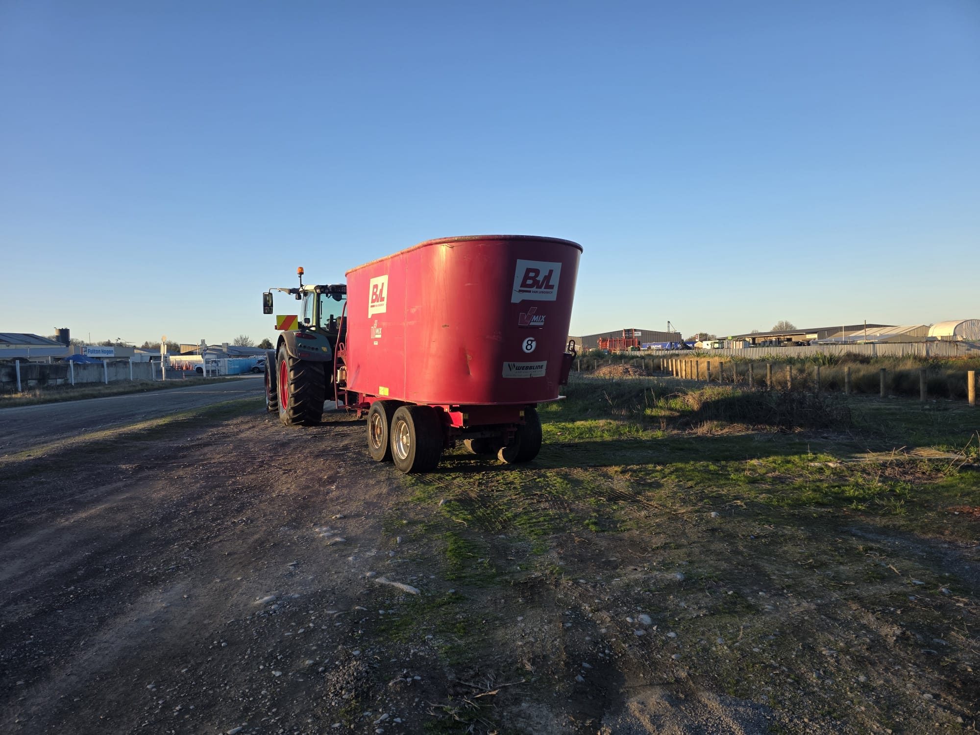 BvL V-Mix 20 (7980) - 4 BvL V-Mix 20 Mixer Wagon (7980)