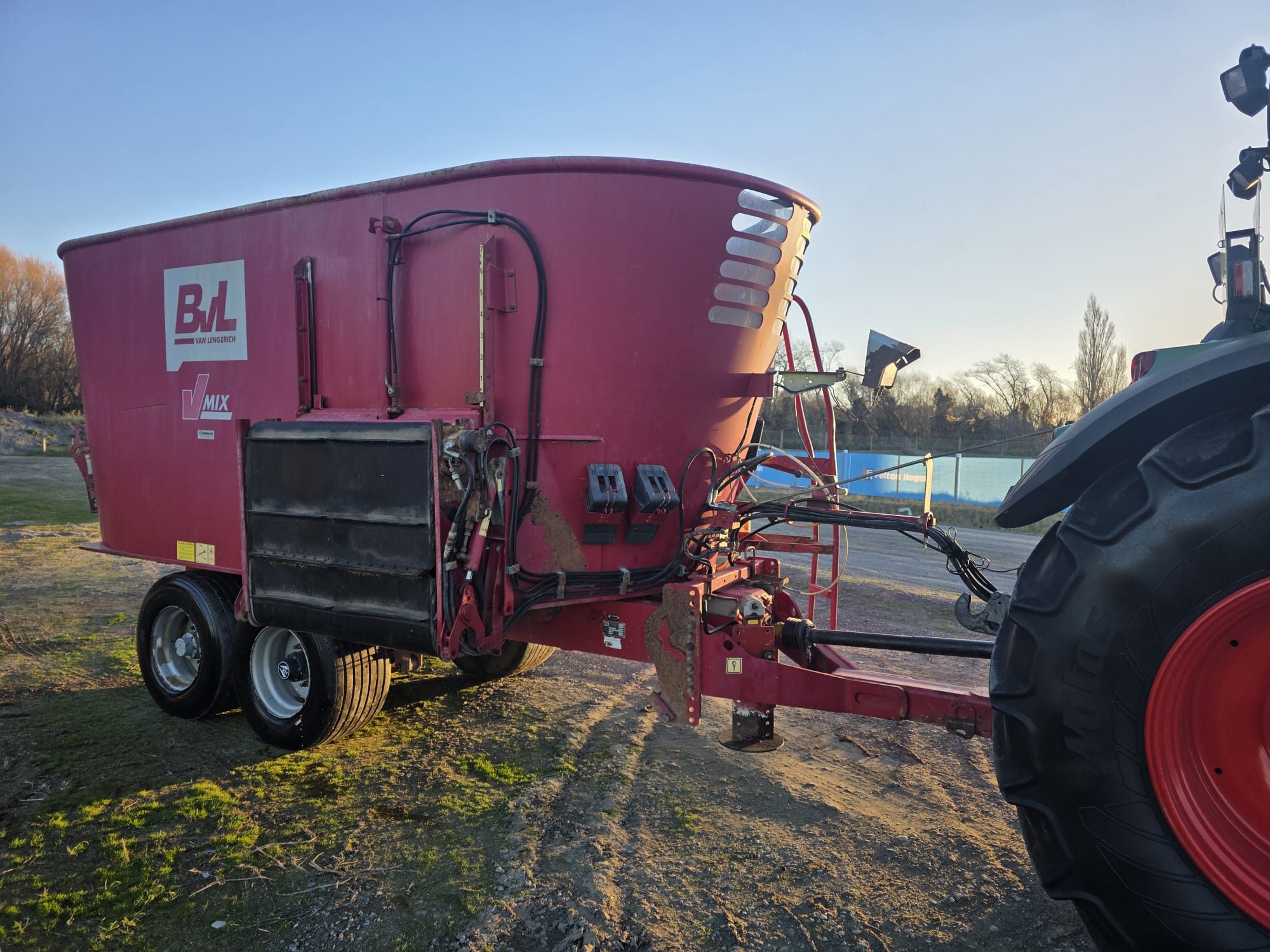 BvL V-Mix 20 (7980) - 6 BvL V-Mix 20 Mixer Wagon (7980)